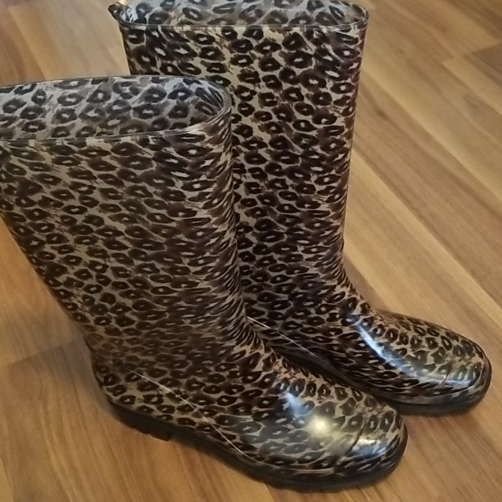 🌧🌦🌧Womans rain boots🌦🌧🌦